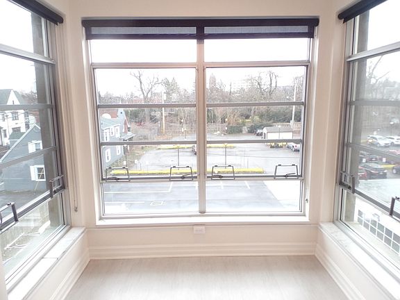 4th image of 257 Elmwood Ave Suite 303