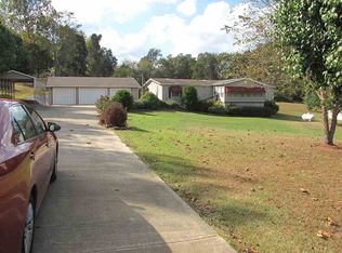 31 Guthrie Dr, Benton, KY 42025