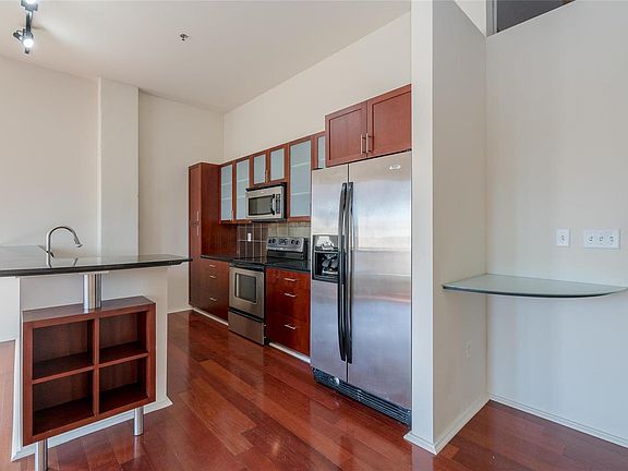 5th image of 1136 Washington Ave Unit 704
