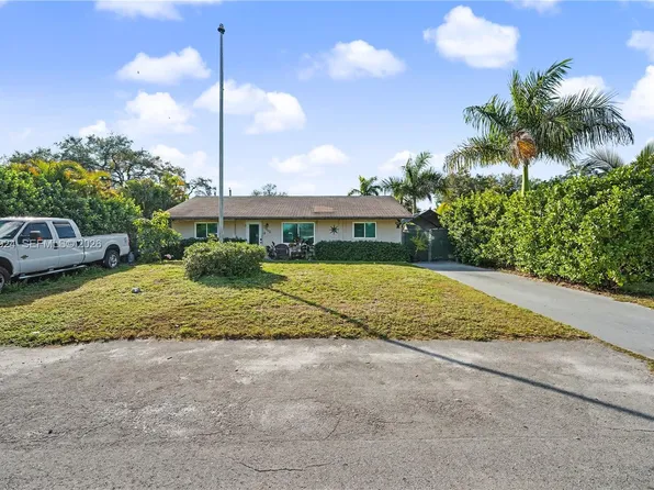 2864 SW 16th St, Fort Lauderdale, FL 33312