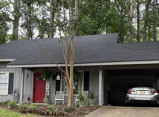 1706 7th St N, Columbus, MS 39701