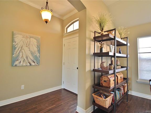 5th image of 2116 Sweet Bay Cir