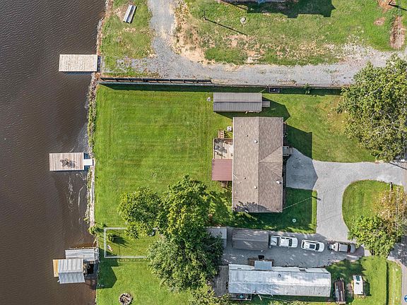 2nd image of 4650 Shore Dr