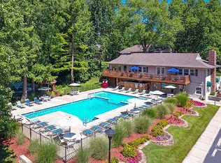 5570 Harlan Sq, Saint Louis, MO