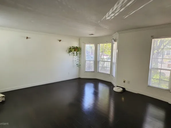 41 Walnut Street image 1 of 10