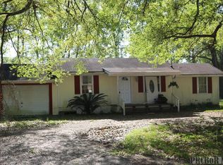 30 Temple Ln, Picayune, MS 39466