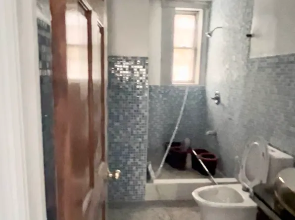 101 Starr Street image 2 of 5