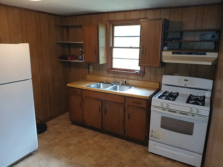 824 S Dalton St — Photo 14