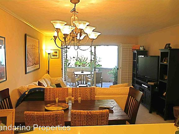 3rd image of 305 Por La Mar Cir