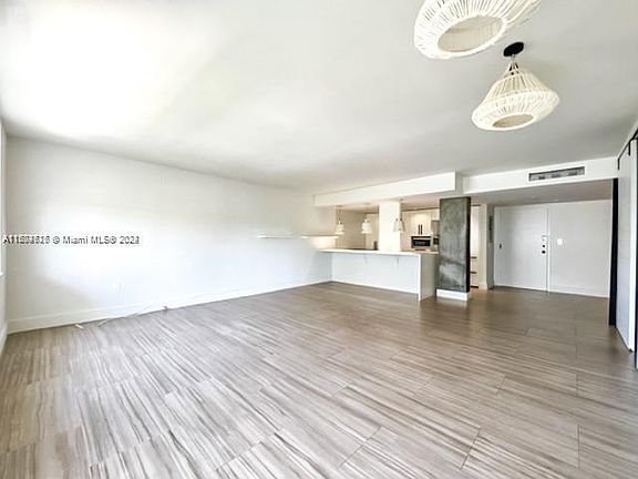 3rd image of 10000 W Bay Harbor Dr APT 521