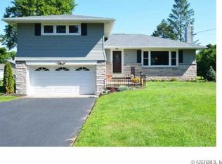 54 Stony Point Rd, Rochester, NY 14624