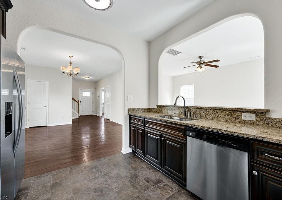 1st image of 2123 Engle Ave