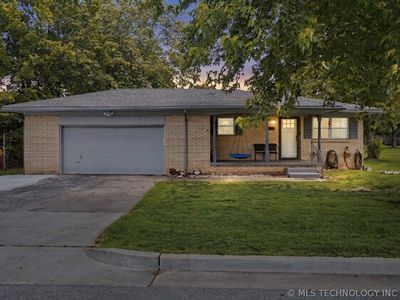 1225 S Russell St, Skiatook, OK, 74070