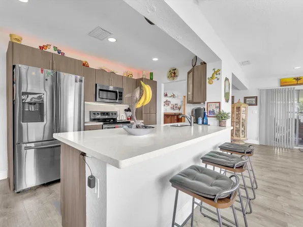 4331 NW 12th Terrace, Deerfield Beach, FL 33064