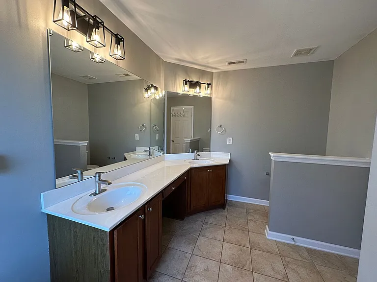 66 Great Oak Ct — Photo 31