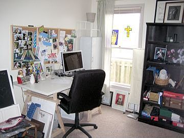 Third Bedroom/Office with new carpet