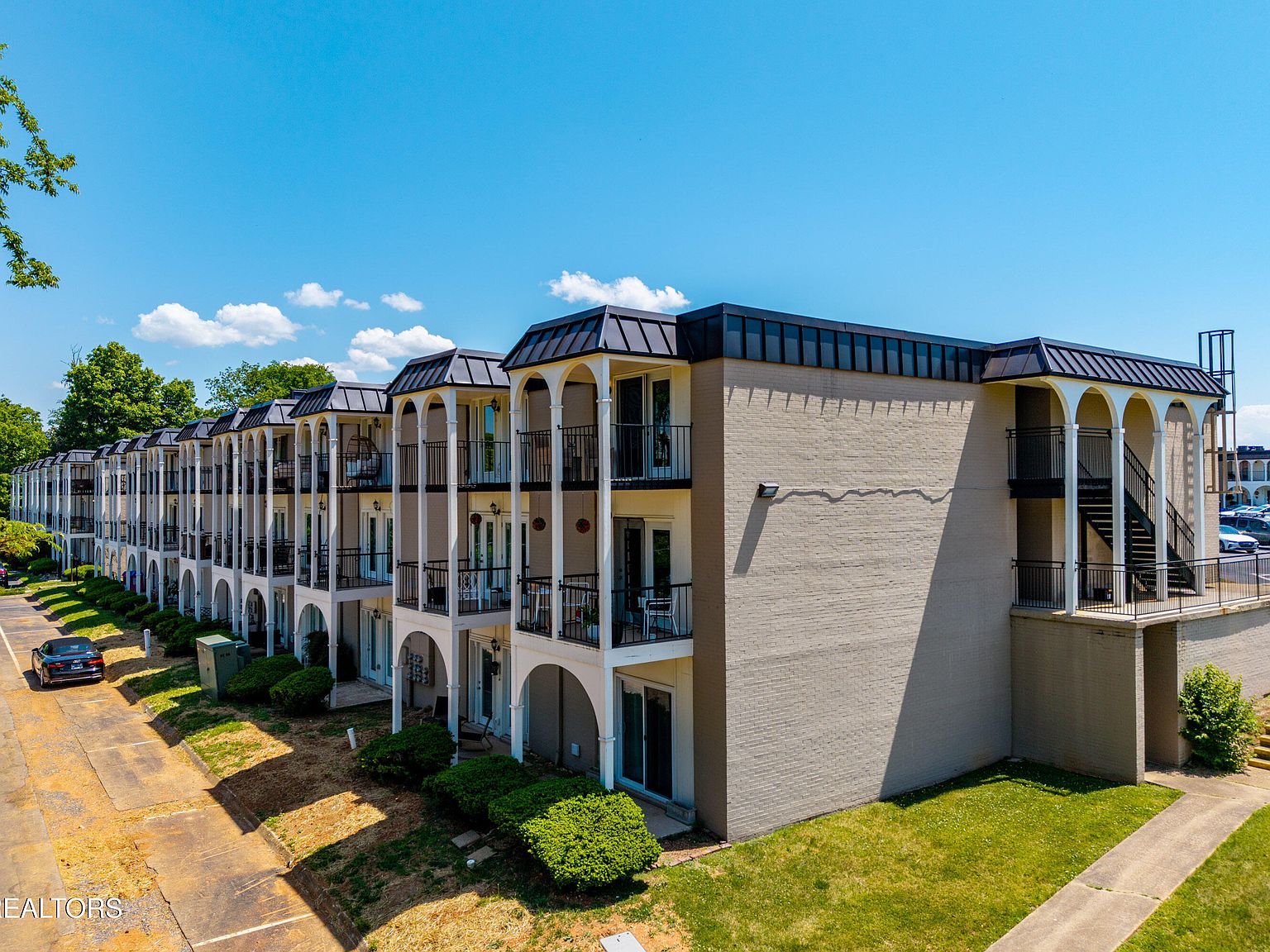5709 Lyons View Pike APT 2305