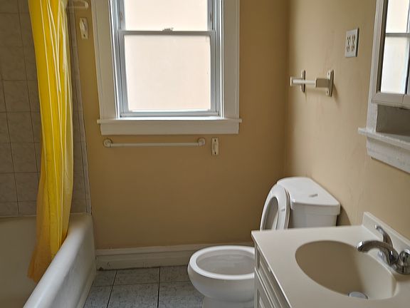 5th image of 3638 N Kimball Ave #2