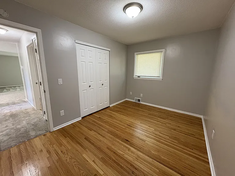 4264 Vera Cruz Ave N — Photo 17