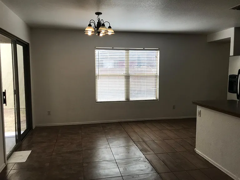 E Deer Valley Rd — Photo 10