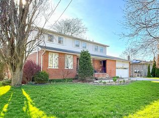 224 Wellington St, Whitby, ON L1N5L8