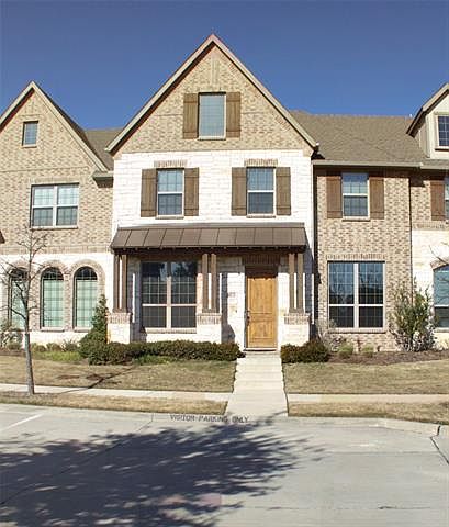 1st image of 2401D Cort Dr #D