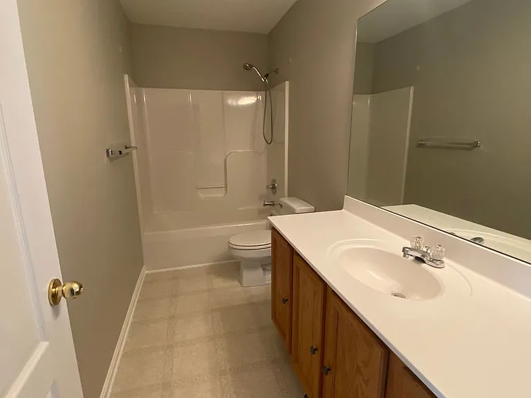 13540 Pinnacle Gardens Cir — Photo 15