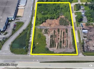3150 N Skokie Hwy, Lake Bluff, IL 60044