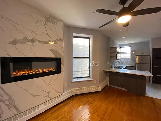 Rented by NY Living Solutions | media 20