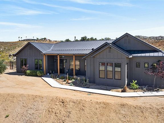 4th image of 8064 Gopher Gulch Dr