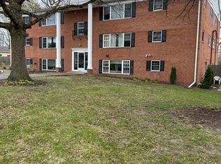 228 E Oak Cliff Ct APT C3, Peoria, IL 61614