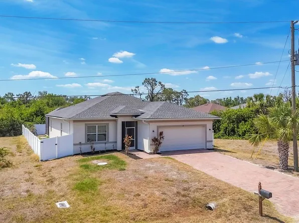 118 Boxwood Ln, Rotonda West, FL 33947