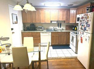 197 Kent St APT 38, Brookline, MA 02446