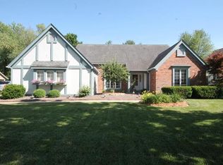 32 Pebble Hill Dr, Belleville, IL