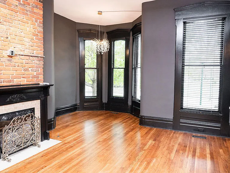 275 S Limestone St #140 — Photo 18