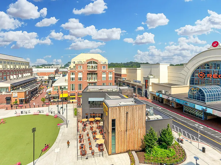 The Lofts at Atlantic Station - Exterior 1
