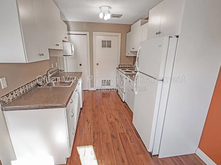 5 Acadia Rd W #37 — Photo 4