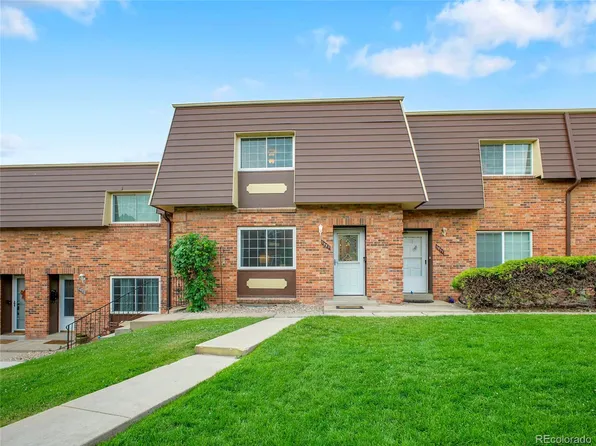 5853 S Lowell Boulevard, Littleton, CO 80123