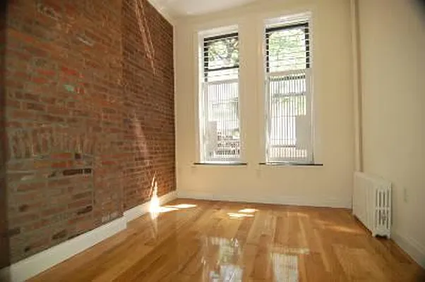 Rented by Centennial Properties NY | media 14