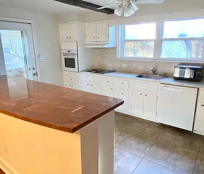 1015 Annapolis Rd — Photo 10