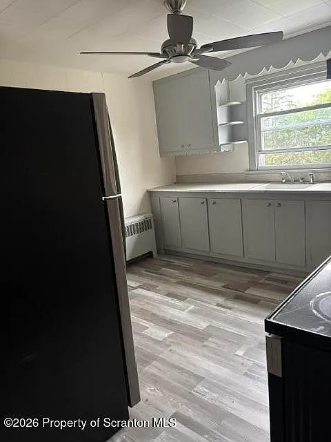 2 bed, 1.0 bath, 800 sqft, $1,150 — Photo 3