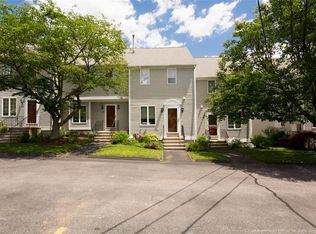 838 Bullocks Point Ave, Riverside, RI 02915