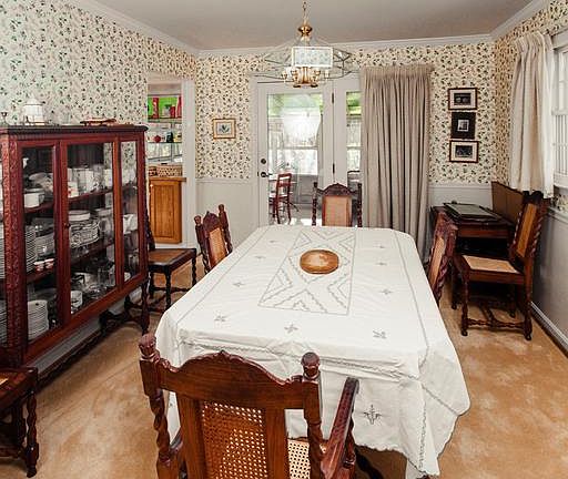 5th image of 4628 Braeburn Dr