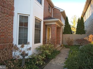 521 Palmer Farm Dr, Yardley, PA
