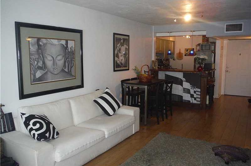 1st image of 1401 Euclid Ave APT 204