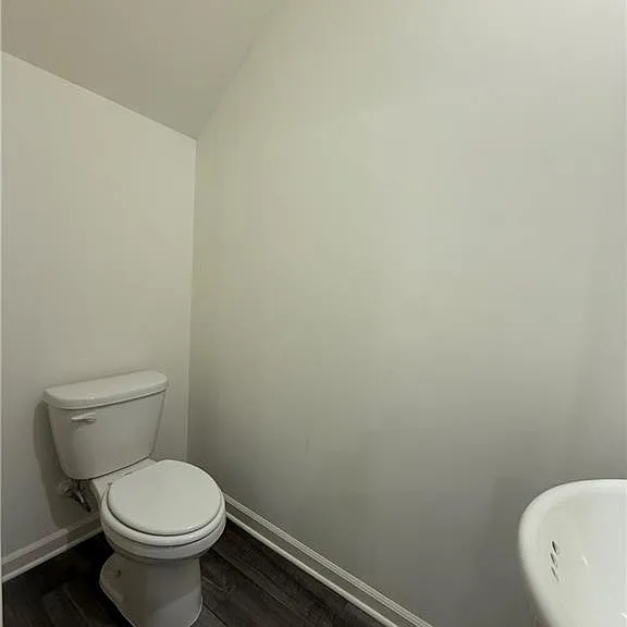 306 Rydal Way — Photo 7