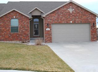 9116 Baybrook Cir, Lincoln, NE 68516