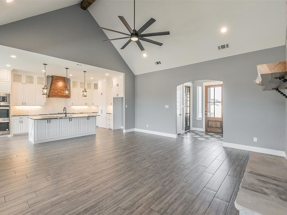 1050 Alex Dr, Springtown, TX 76082 | Zillow