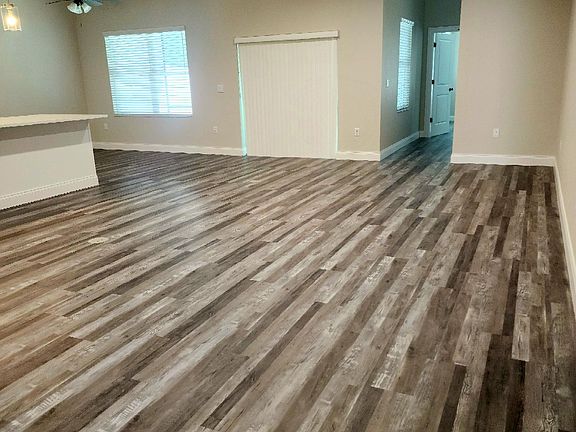 Plenty of room for family gatherings in this spacious living room!
