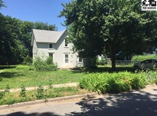 127 S West St, Buhler, KS 67522